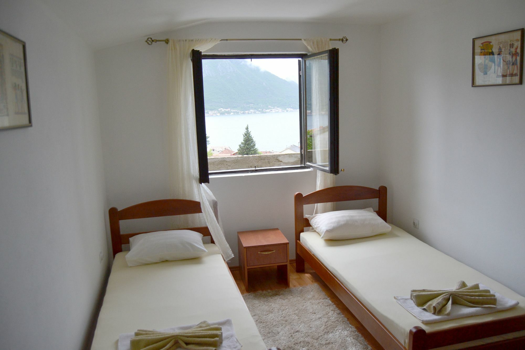 Apartments Dobrisa كوتور المظهر الخارجي الصورة