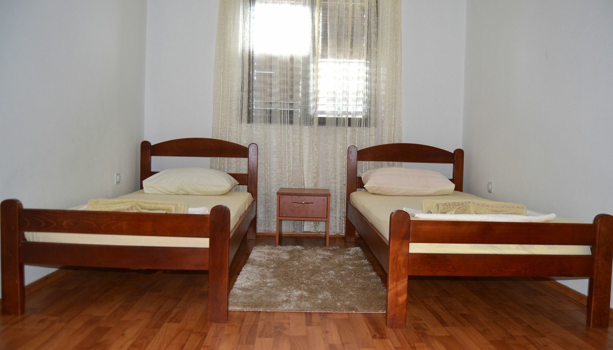 Apartments Dobrisa كوتور المظهر الخارجي الصورة